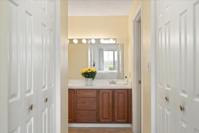9 Park Ave. 707, Hull, MA 02045