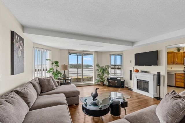9 Park Ave. 707, Hull, MA 02045