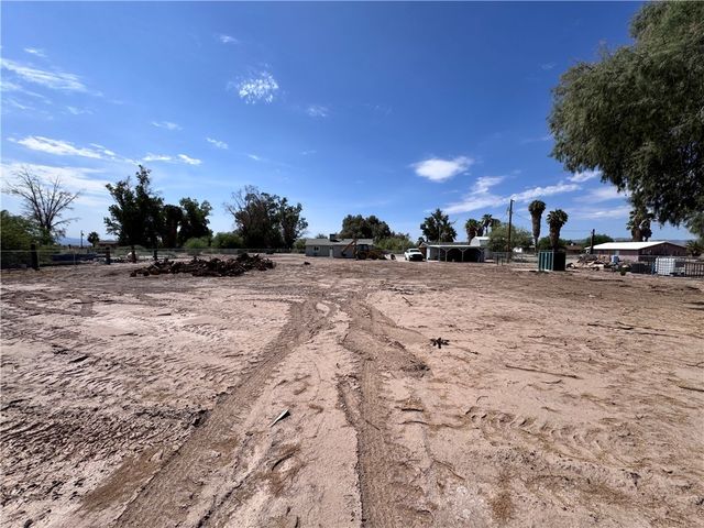 2053 E Regents Road, Mohave Valley, AZ 86440