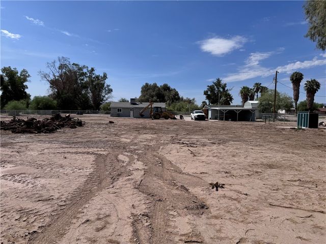 2053 E Regents Road, Mohave Valley, AZ 86440