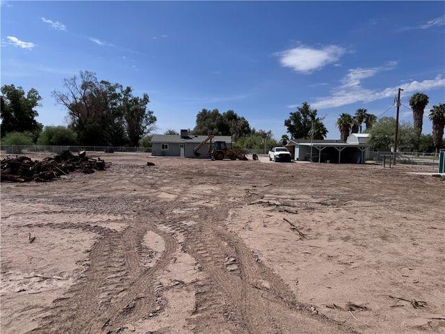 2053 E Regents Road, Mohave Valley, AZ 86440