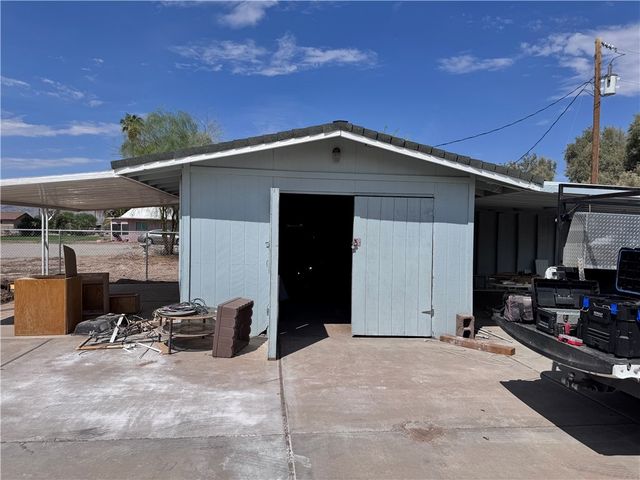 2053 E Regents Road, Mohave Valley, AZ 86440