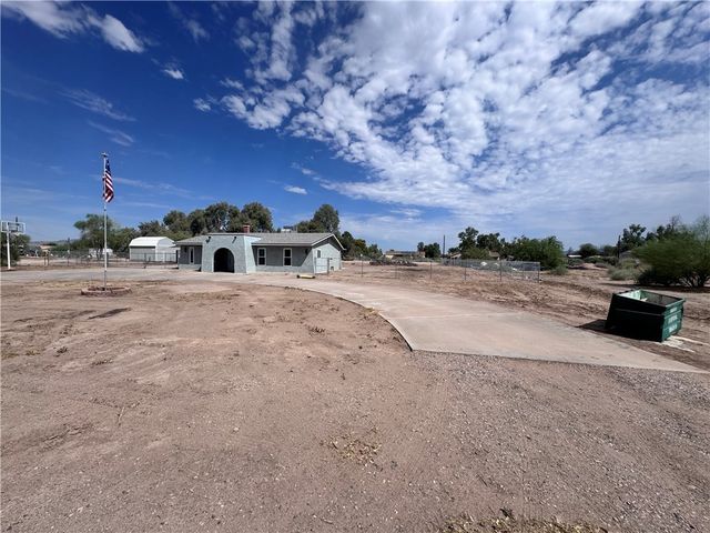 2053 E Regents Road, Mohave Valley, AZ 86440