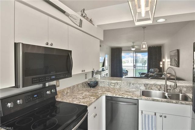 8066 Queen Palm LN 535, Fort Myers, FL 33966