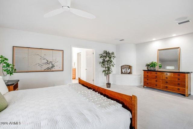 2514 E MONTEBELLO Avenue, Phoenix, AZ 85016