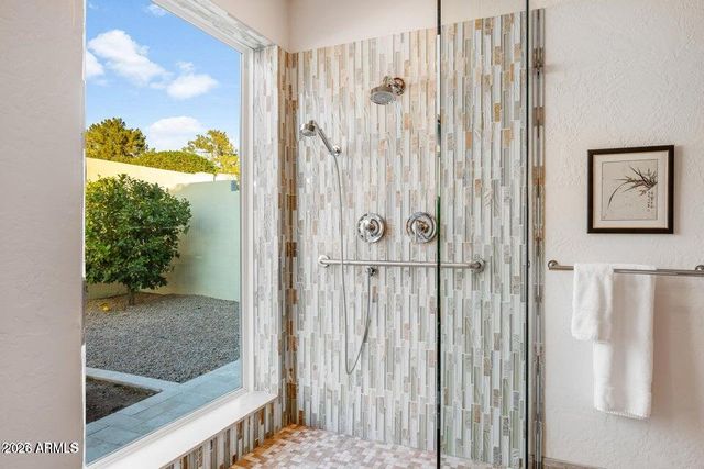 2514 E MONTEBELLO Avenue, Phoenix, AZ 85016