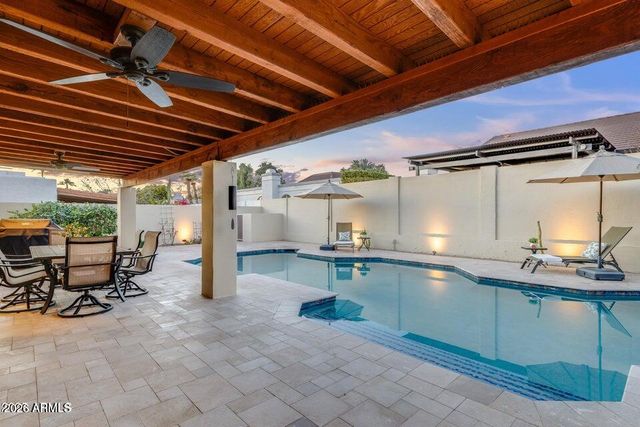 2514 E MONTEBELLO Avenue, Phoenix, AZ 85016