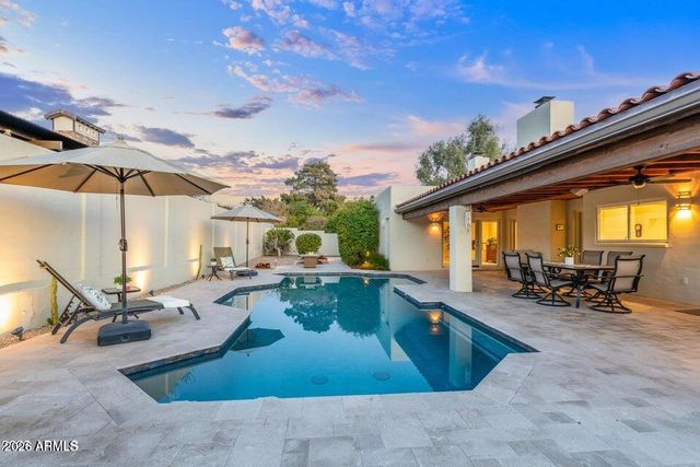 2514 E MONTEBELLO Avenue, Phoenix, AZ 85016