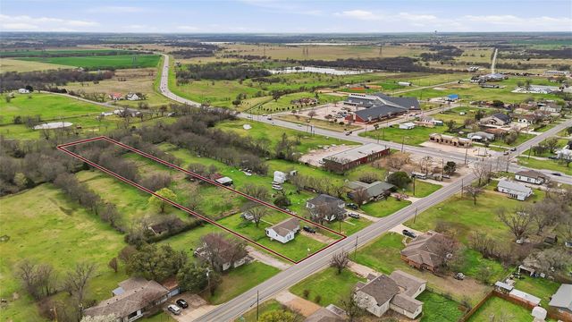 111 E Main Street, Gunter, TX 75058