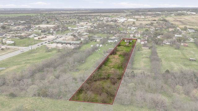 111 E Main Street, Gunter, TX 75058