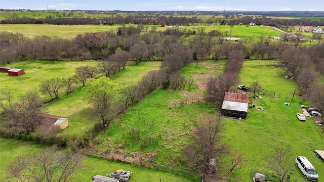 111 E Main Street, Gunter, TX 75058