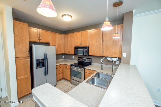 2801 Bloomfield Lane Unit 202, Wilmington, NC 28412