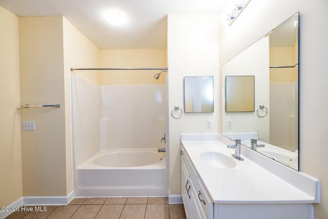 2801 Bloomfield Lane Unit 202, Wilmington, NC 28412