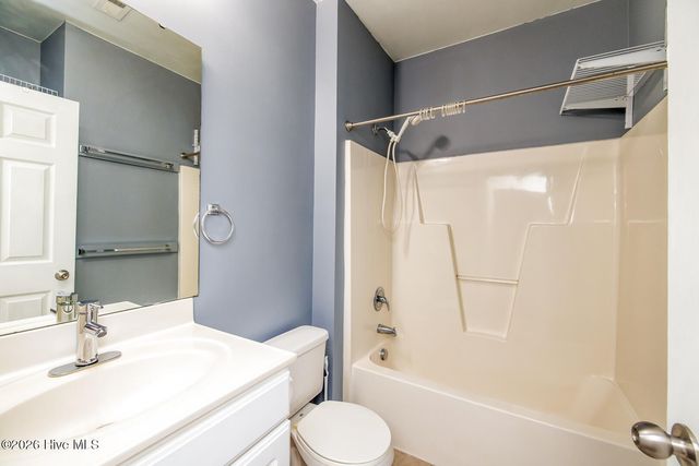 2801 Bloomfield Lane Unit 202, Wilmington, NC 28412