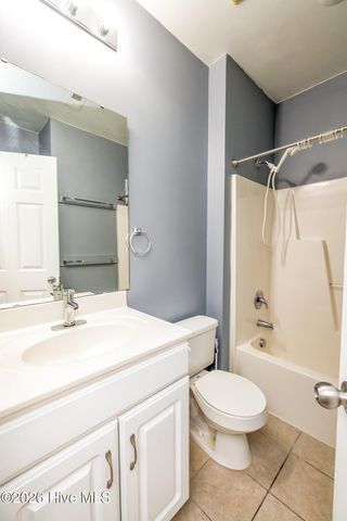 2801 Bloomfield Lane Unit 202, Wilmington, NC 28412