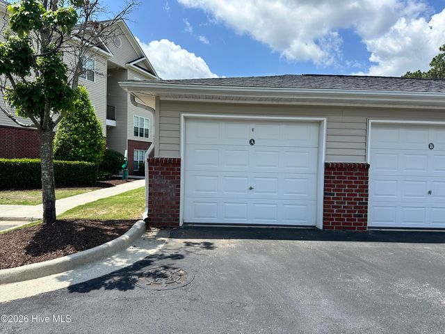2801 Bloomfield Lane Unit 202, Wilmington, NC 28412