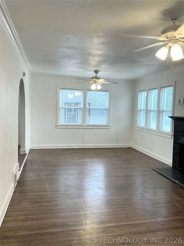 2424 N Boston Avenue, Tulsa, OK 74106