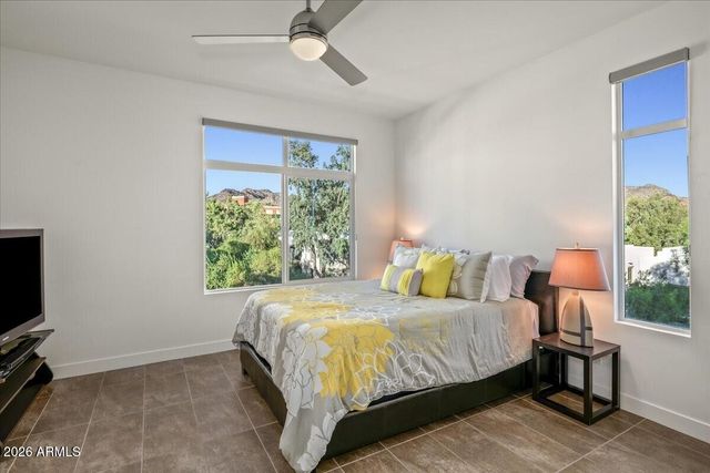 1717 E MORTEN Avenue 64, Phoenix, AZ 85020