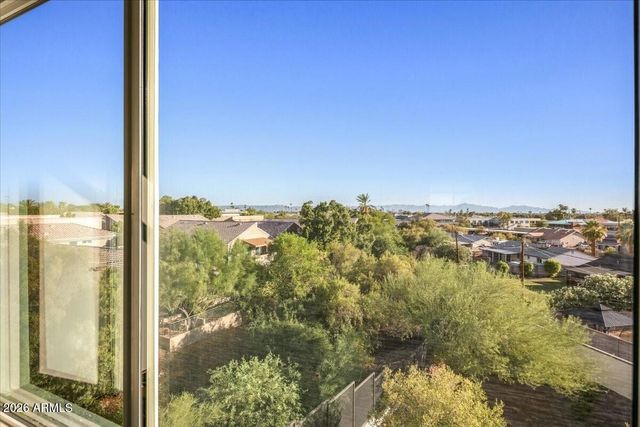 1717 E MORTEN Avenue 64, Phoenix, AZ 85020
