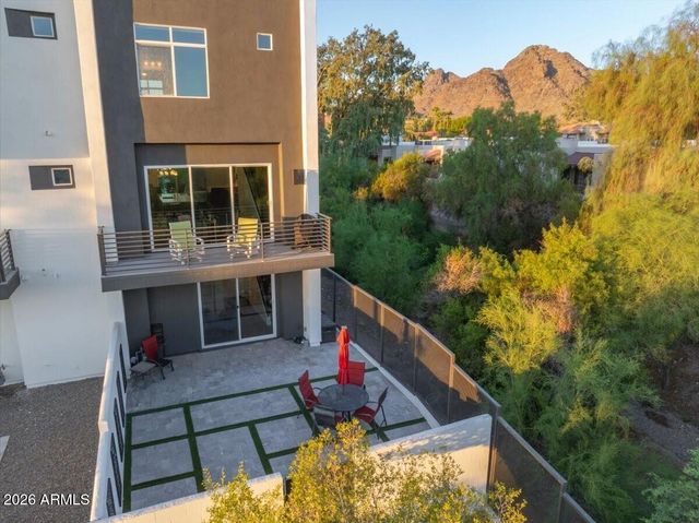 1717 E MORTEN Avenue 64, Phoenix, AZ 85020
