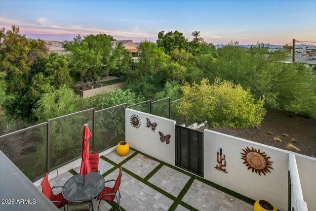 1717 E MORTEN Avenue 64, Phoenix, AZ 85020