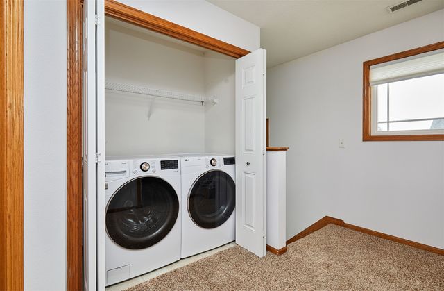 2985 Jaden Lane, Norwalk, IA 50211