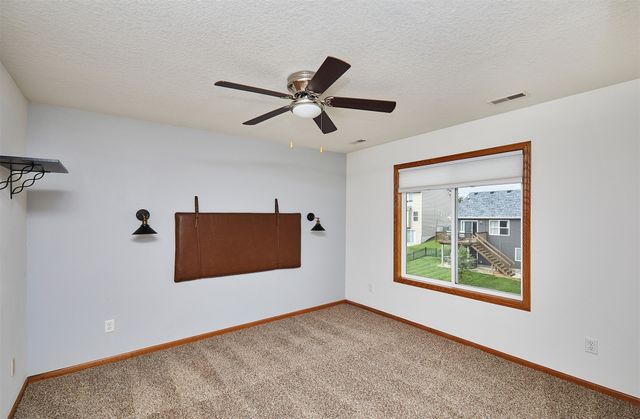 2985 Jaden Lane, Norwalk, IA 50211