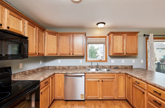 2985 Jaden Lane, Norwalk, IA 50211