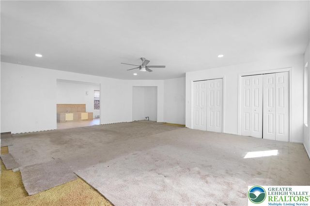 798 Sullivan Trail, Tobyhanna Twp, PA 18355