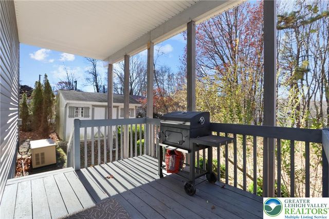 798 Sullivan Trail, Tobyhanna Twp, PA 18355