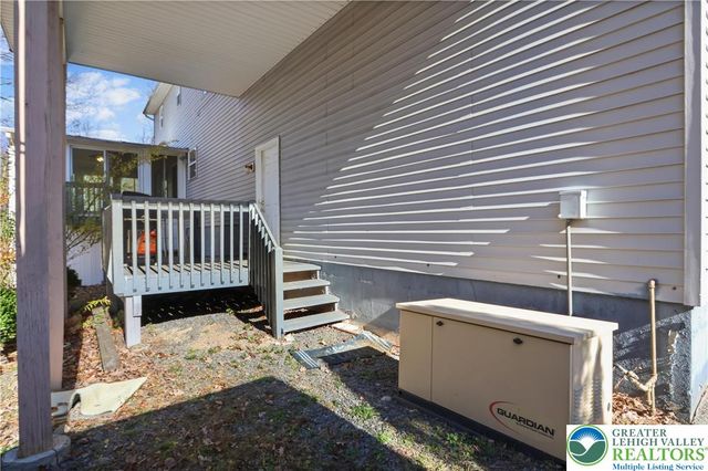 798 Sullivan Trail, Tobyhanna Twp, PA 18355