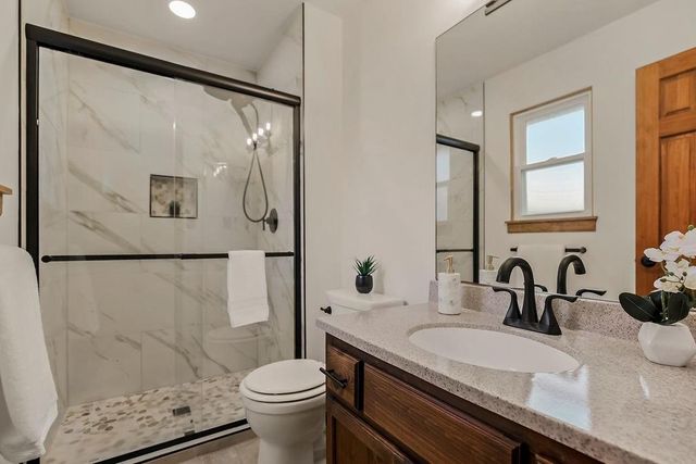 211 SW Cross Creek Drive, Grain Valley, MO 64029