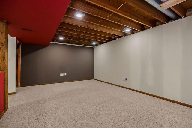 211 SW Cross Creek Drive, Grain Valley, MO 64029