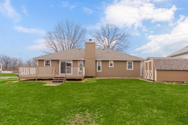 211 SW Cross Creek Drive, Grain Valley, MO 64029