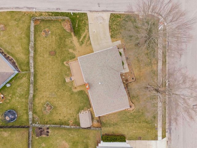 211 SW Cross Creek Drive, Grain Valley, MO 64029