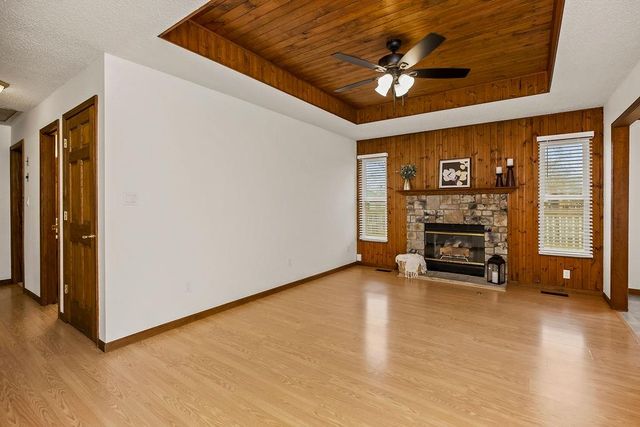 211 SW Cross Creek Drive, Grain Valley, MO 64029