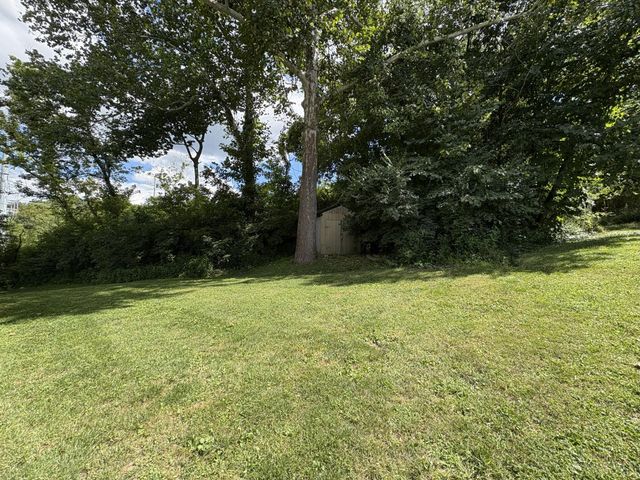 143 Mt Nebo Road, Cleves, OH 45002