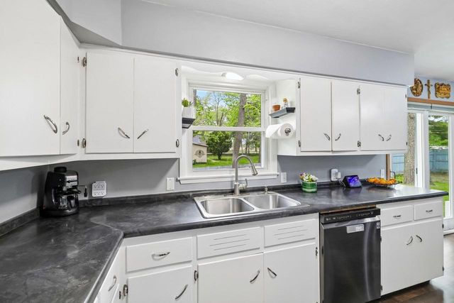 105 W Slifer Street, Portage, WI 53901