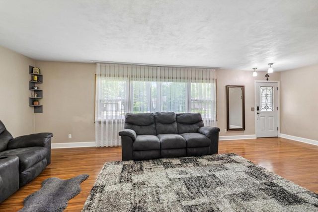 105 W Slifer Street, Portage, WI 53901