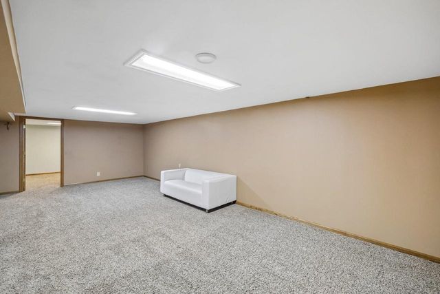 105 W Slifer Street, Portage, WI 53901