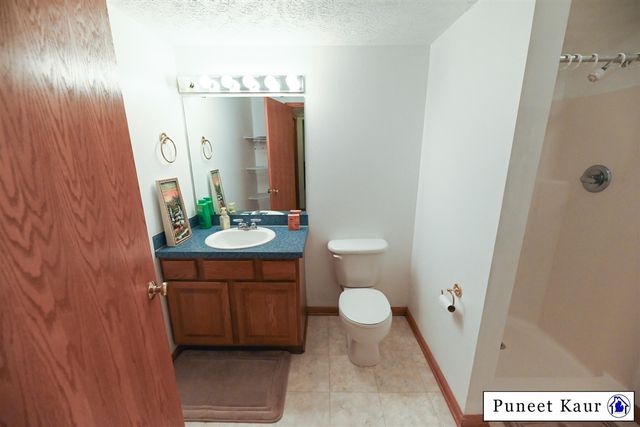 2242 Christine Court, Grand Rapids, MI 49546