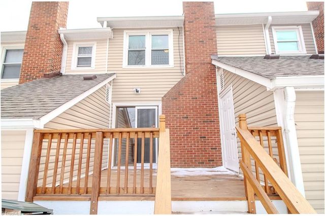 1121 Glendale Drive, Greensboro, NC 27406