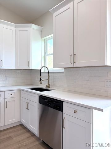 810 Windy Avenue, Inverness, FL 34452