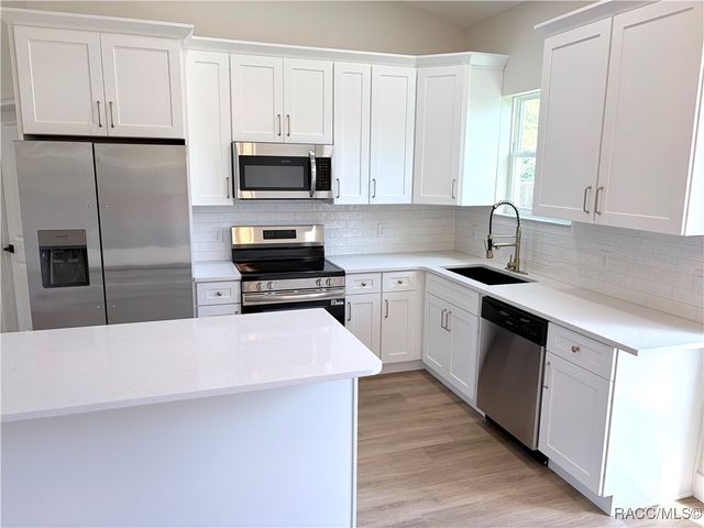 810 Windy Avenue, Inverness, FL 34452