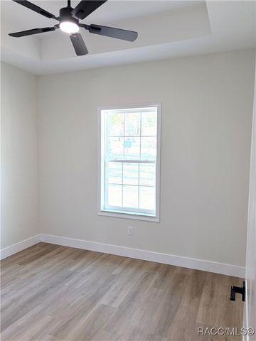 810 Windy Avenue, Inverness, FL 34452