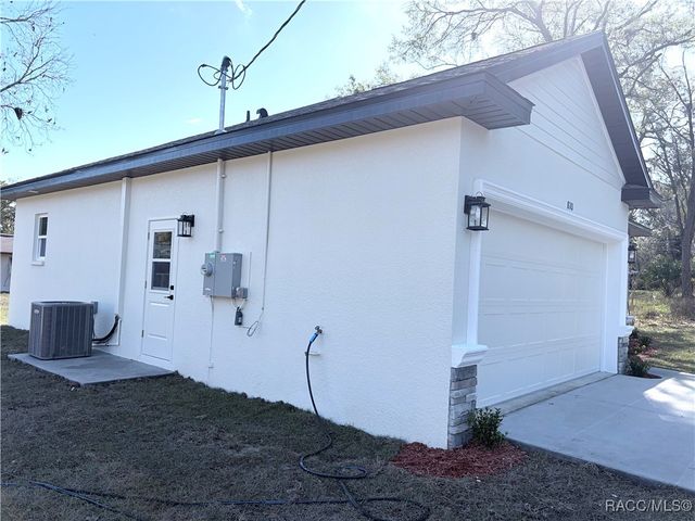 810 Windy Avenue, Inverness, FL 34452