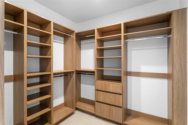 5120 MARINA WAY 11005, Tampa, FL 33611