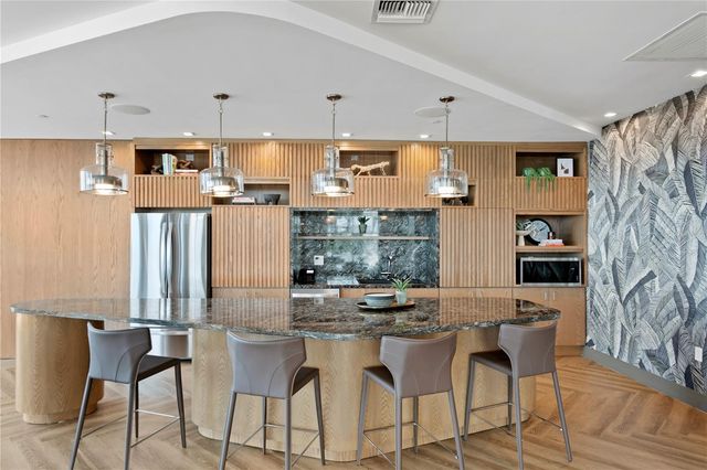 5120 MARINA WAY 11005, Tampa, FL 33611