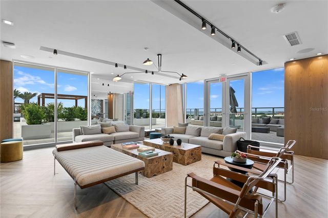 5120 MARINA WAY 11005, Tampa, FL 33611