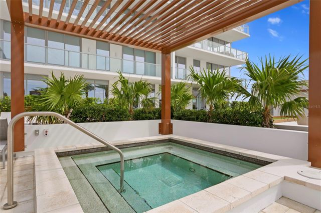 5120 MARINA WAY 11005, Tampa, FL 33611